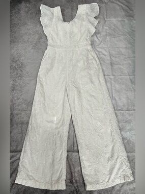 Vineyard Vines White Floral Lace Wide-Leg cropped Jumpsuit